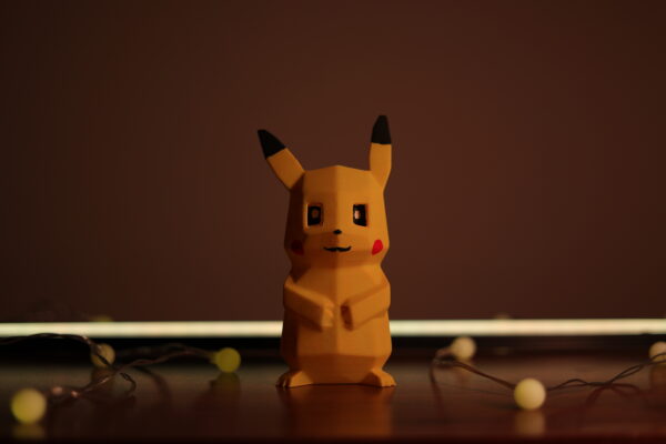 Pikachu Poli